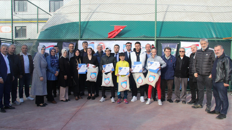 Milli sporcular Darıca'da ödüllendirildi (videolu haber)