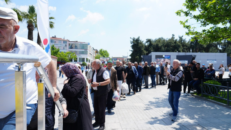 Bayram çöreği kuyruğu