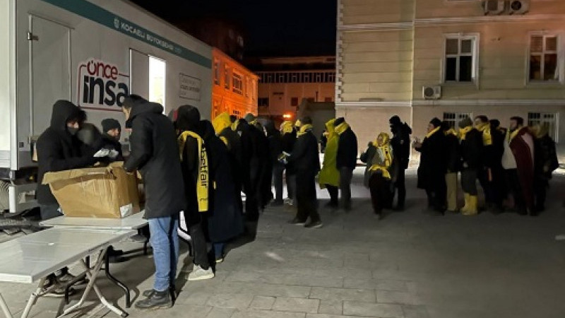 Antikkapı’dan deprem bölgesinde sıcak yemek ve çorba