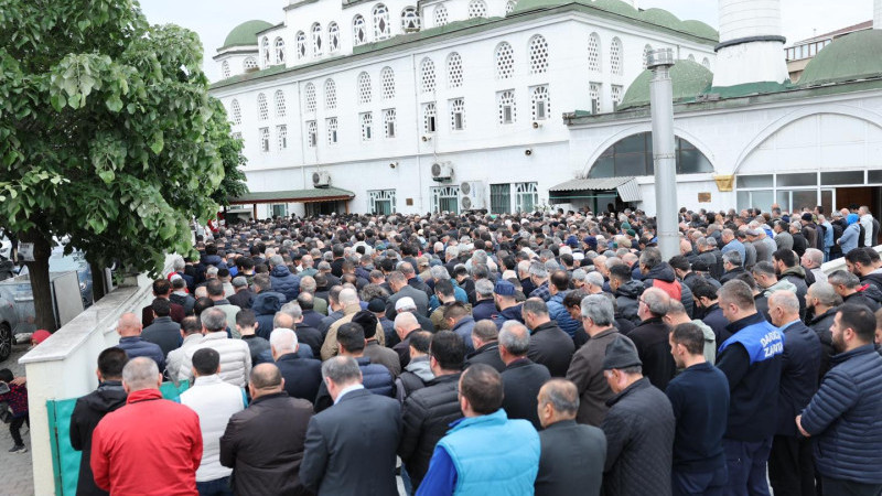 Kocaeli anne Bıyık’ı dualarla uğurladı 