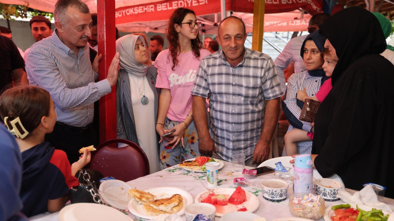 Başkan Büyükakın, Gebze Kadıllı’da vatandaşlarla buluştu