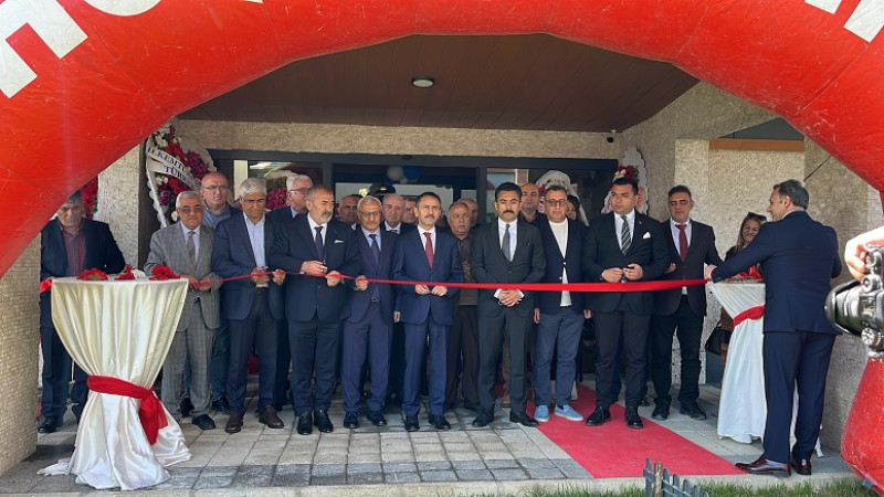 Bekçi Bekir Erzurum Türküsü’yle mest etti !..