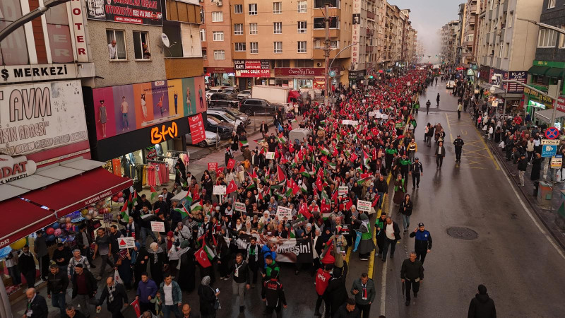 Gebze Gazze'nin yanında....