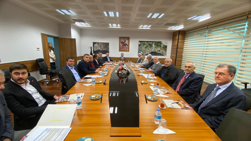 Vali Aktaş, Gebze Güzeller OSB’e toplantı yaptı