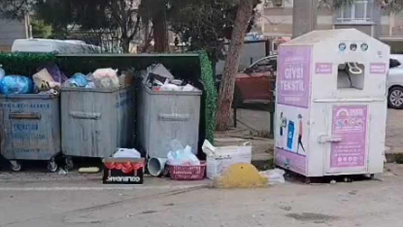 Gebze Köşklüçeşme’de çöpler hafta sonu toplanmıyor mu?
