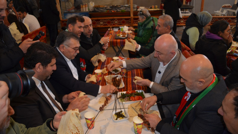 Darıca'da   Diyarbakır ciğeri festivalle tanıtıldı...