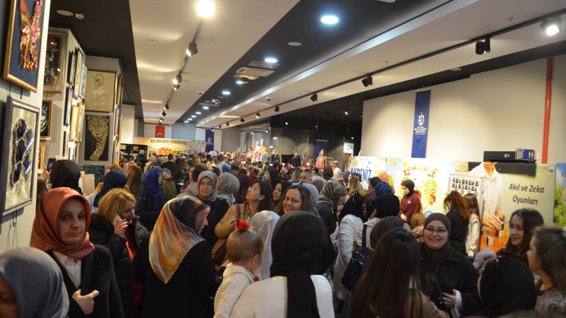 KOMEK Darıca Sergi açılışına yoğun ilgi…