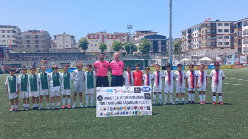 Darıca 'da Futbol Şöleni U-10 Ahmet Çalık Futbol Turnuvası;