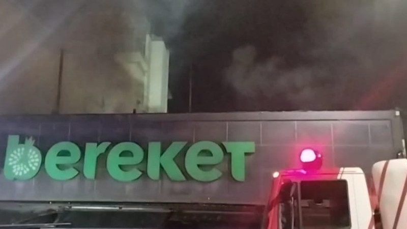    Gebze'de Market’de yangın…
